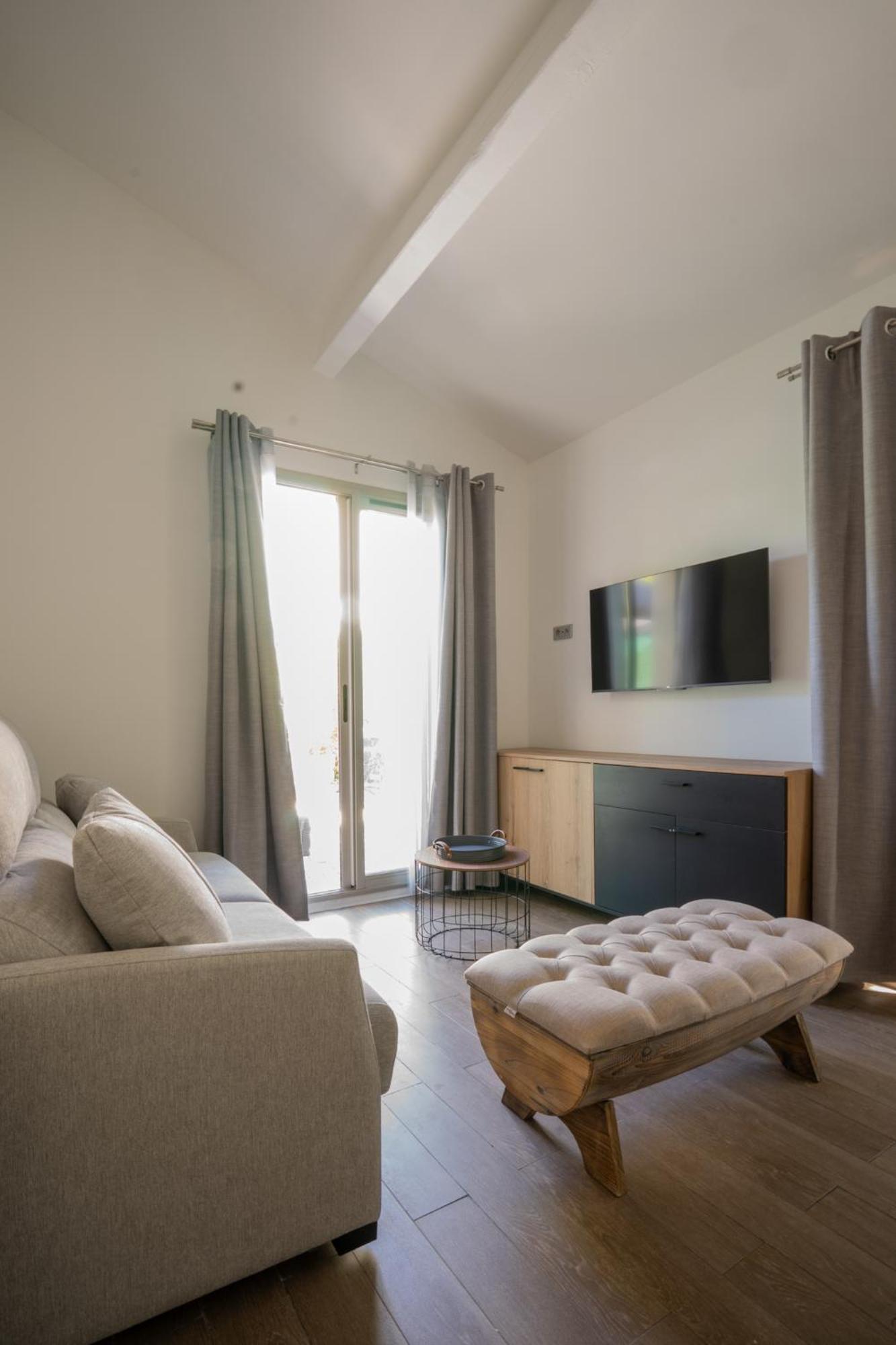 Appartement 6 Pers Jardin Prive La Cabane Bambou - Mandara Beach , Antibes French Riviera Juan-les-Pins Buitenkant foto